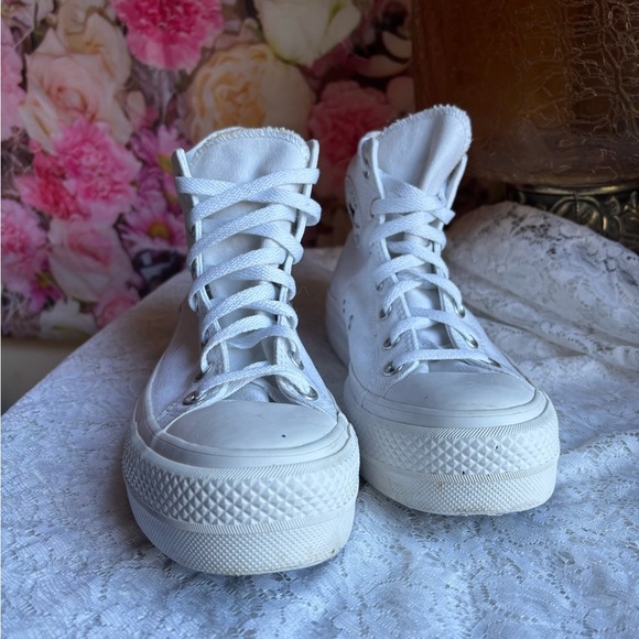 Custom ‘dog person’ Embroidered Converse Women's White HighTop Platform Sneakers - Picture 7 of 13